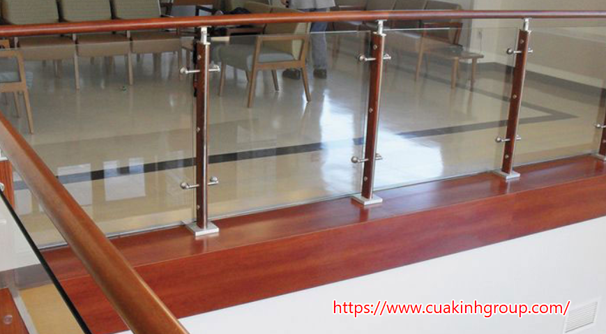 Lắp đặt lan can kính cường lực chất lượng giá rẻ tại Bến tre