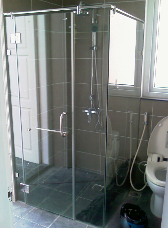 Mách bạn 3 quy tắc chuẩn khi lựa chọn vách tắm kính 90 độ