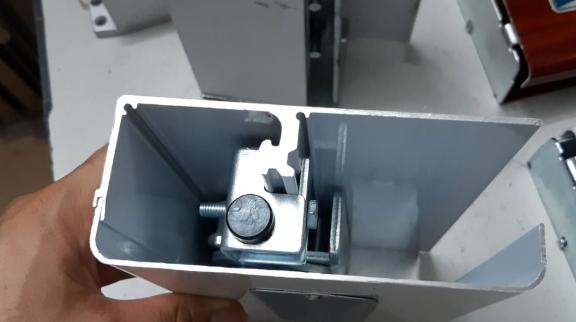 Mẫu ray trượt zamilldoor