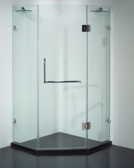Vách Tắm Kính Cường Lực 135 Độ Tại Ba Đình  2