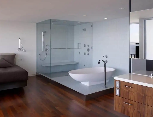 Vách tắm kính cường lực Hà Nội