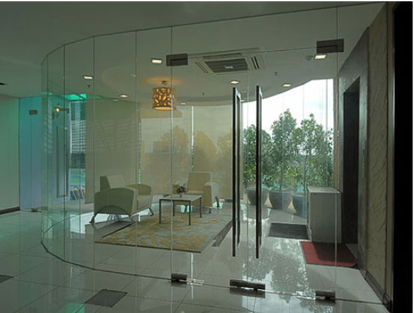 Cửa Kính Cường Lực Gia Đình  