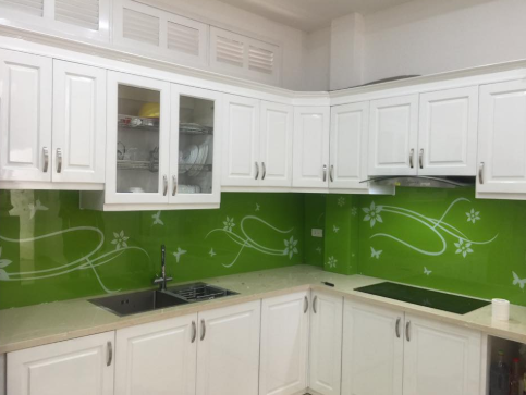 Kính Màu Ốp Bếp Có Họa Tiết  1