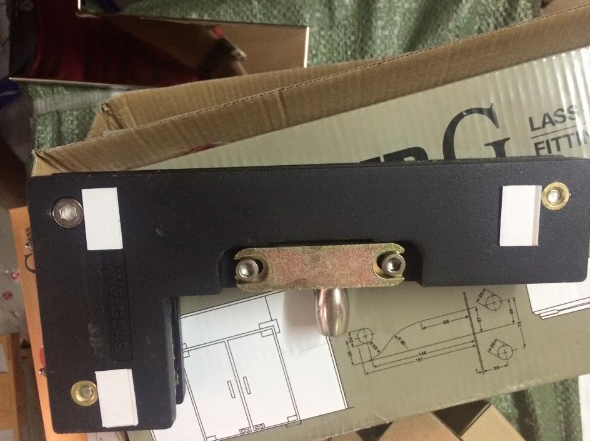 Phụ kiện cửa kính thủy lực