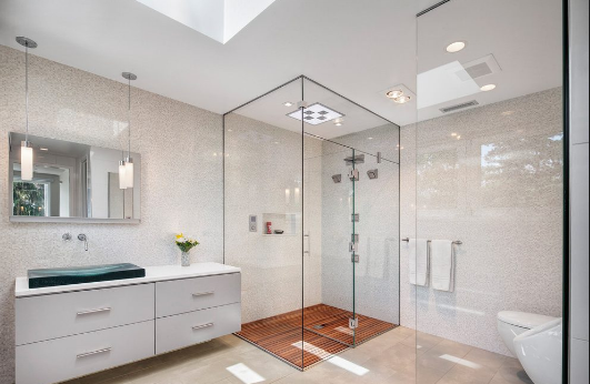 vách tắm kính cường lực đẹp