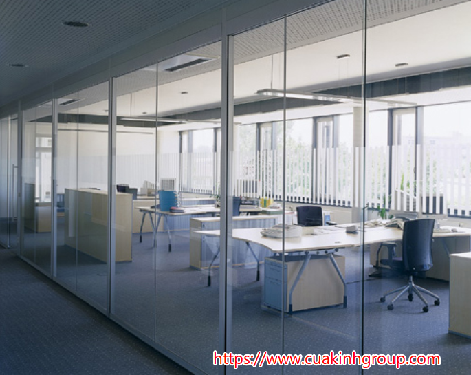 Tư vấn thiết kế và nhận lắp đăt vách ngăn kính cường lực chất lượng nhất tại Bình Thuận