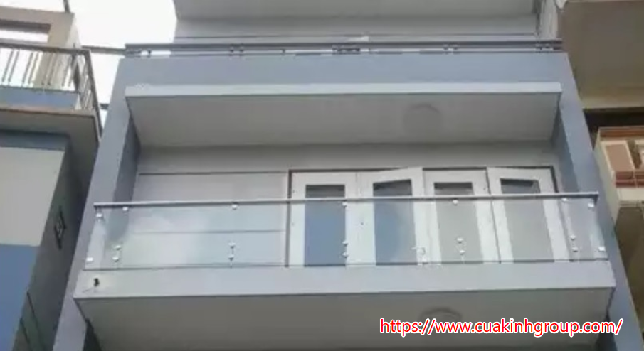 Nhận lắp đặt lan can kính cường lực uy tín nhất tại Tây Ninh