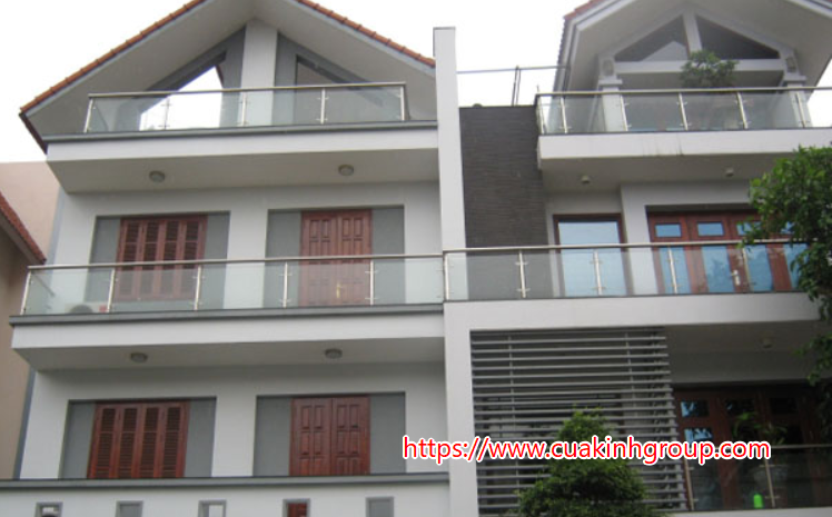 Báo giá tư vấn lan can kính cường lực nhanh chóng và uy tín tại Cà Mau