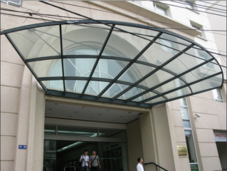 Tư Vấn Lắp Đặt Mái Che Kính Cường Lực Tại Hà Nội