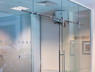 Báo Giá Chi Tiết Cửa Kính Cường Lực Khung Inox