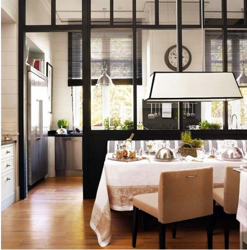 Thi Công Vách Ngăn Kính Cường Lực Tại Quận Long Biên Hà Nội