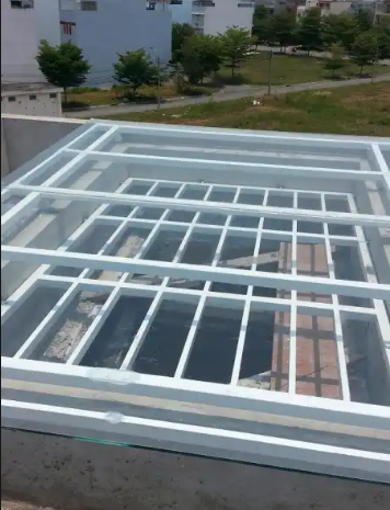 Mách bạn cách chọn vật liệu làm mái che giếng trời hiệu quả nhất