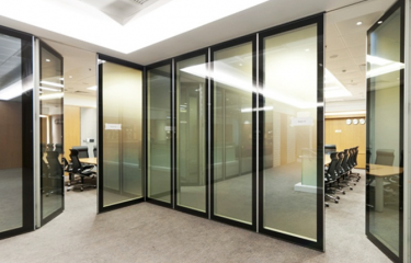 Mẫu vách kính khung nhôm được sử dụng nhiều nhất hiện nay