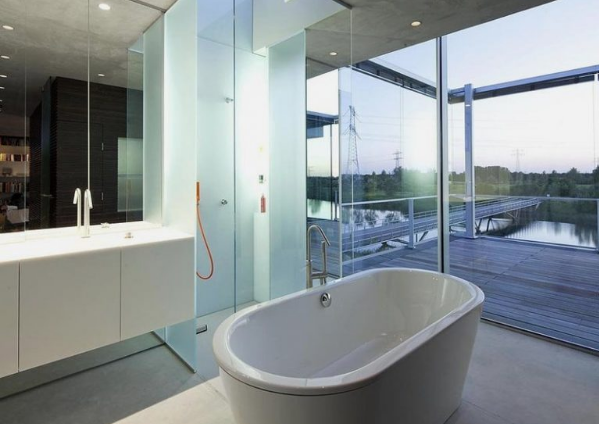 Tổng hợp những cách vệ sinh vách tắm kính