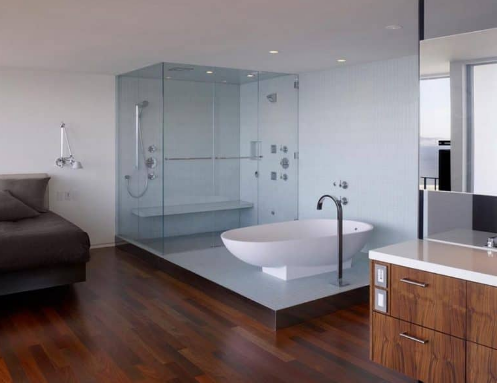 Khi nào nên chọn vách kính tắm 90 độ