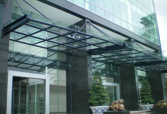 Lắp Đặt Mái Kính Cường Lực Treo Tại Hà Nội 2