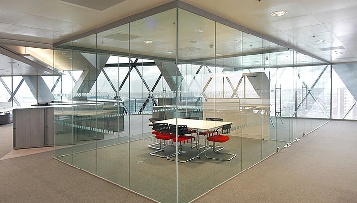 Mẫu vách kính 12 mm 1