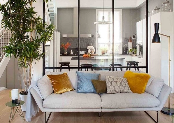 Vách nhôm kính phòng khách