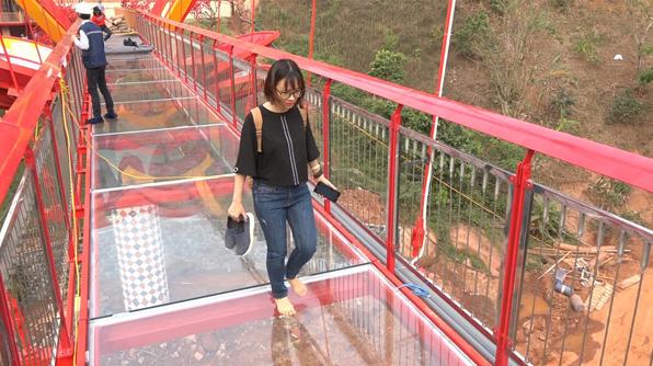 Cầu kính mộc châu