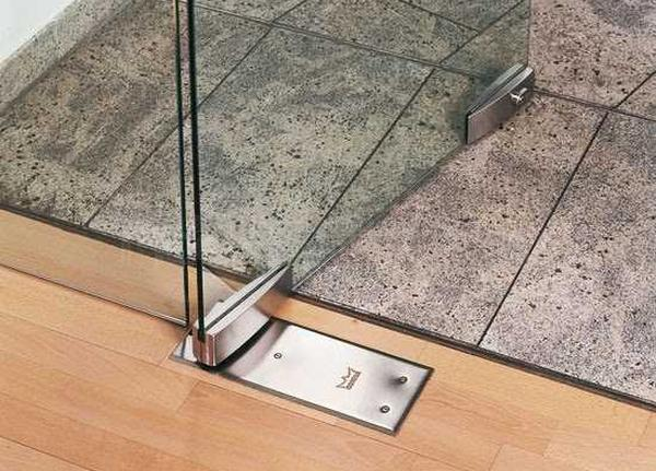 Báo giá cửa kính cường lực bản lề sàn Hà Nội 1