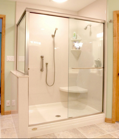 Vách tắm kính chung cư đẹp 4